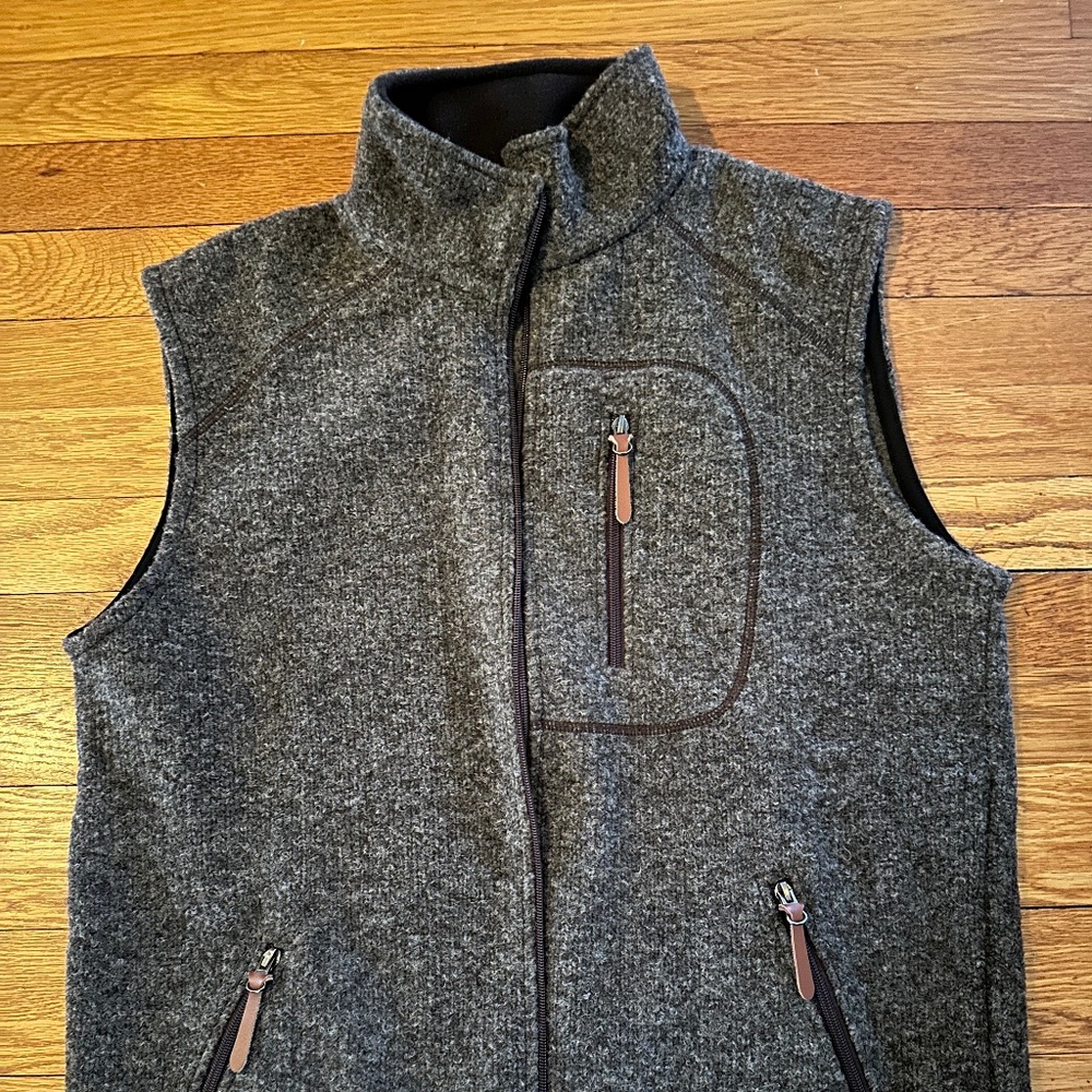 Petalura Men’s Treviso Wool-blend Vest Medium